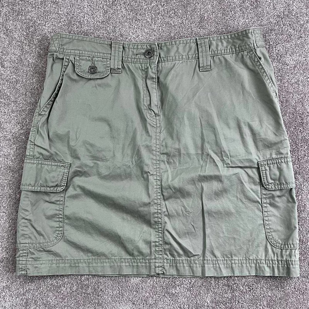 Vintage Tommy Hilfiger cargo skirt